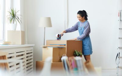 What Should I Pack First When Packing A House?